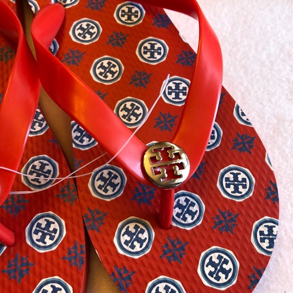 NWOT Tory Burch Flip Flops - Picture 3 of 3